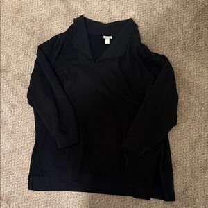Ava & Viv Black V-Neck Top